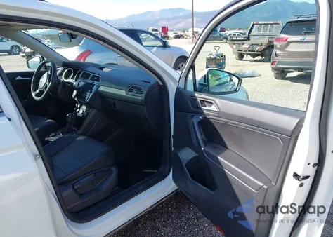 2020 Volkswagen Tiguan 2.0T Se/2.0T Se R-Line Black/2.0T Sel from USA, damaged, VIN 3VV2B7AXXLM163507